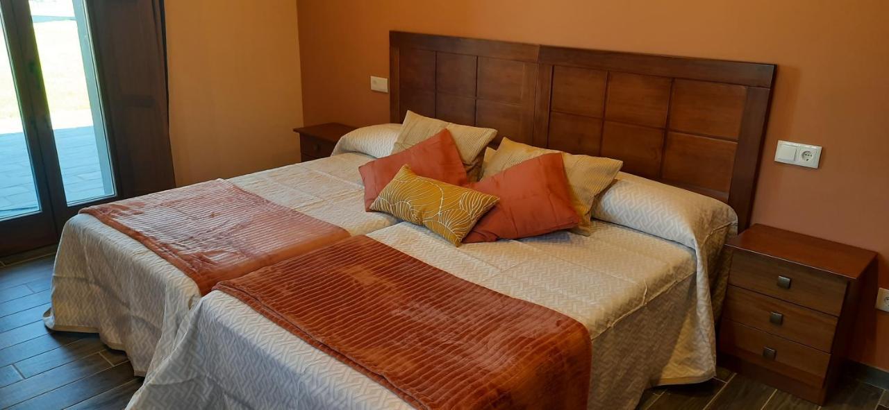 נאביה El Rato Apartamentos Rurales מראה חיצוני תמונה