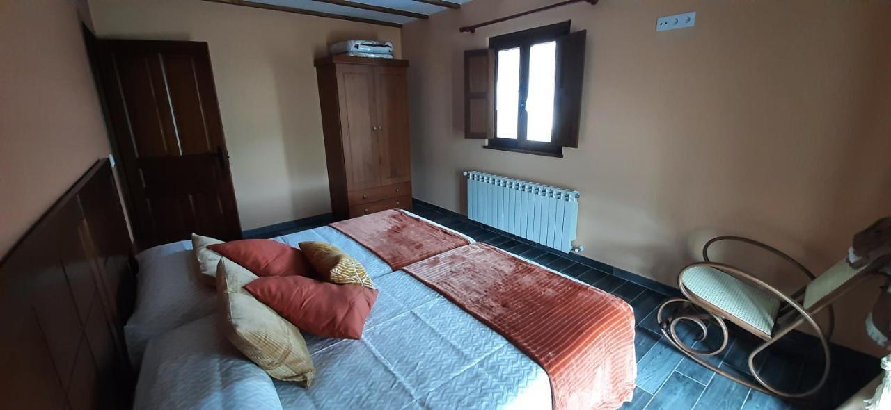 נאביה El Rato Apartamentos Rurales מראה חיצוני תמונה