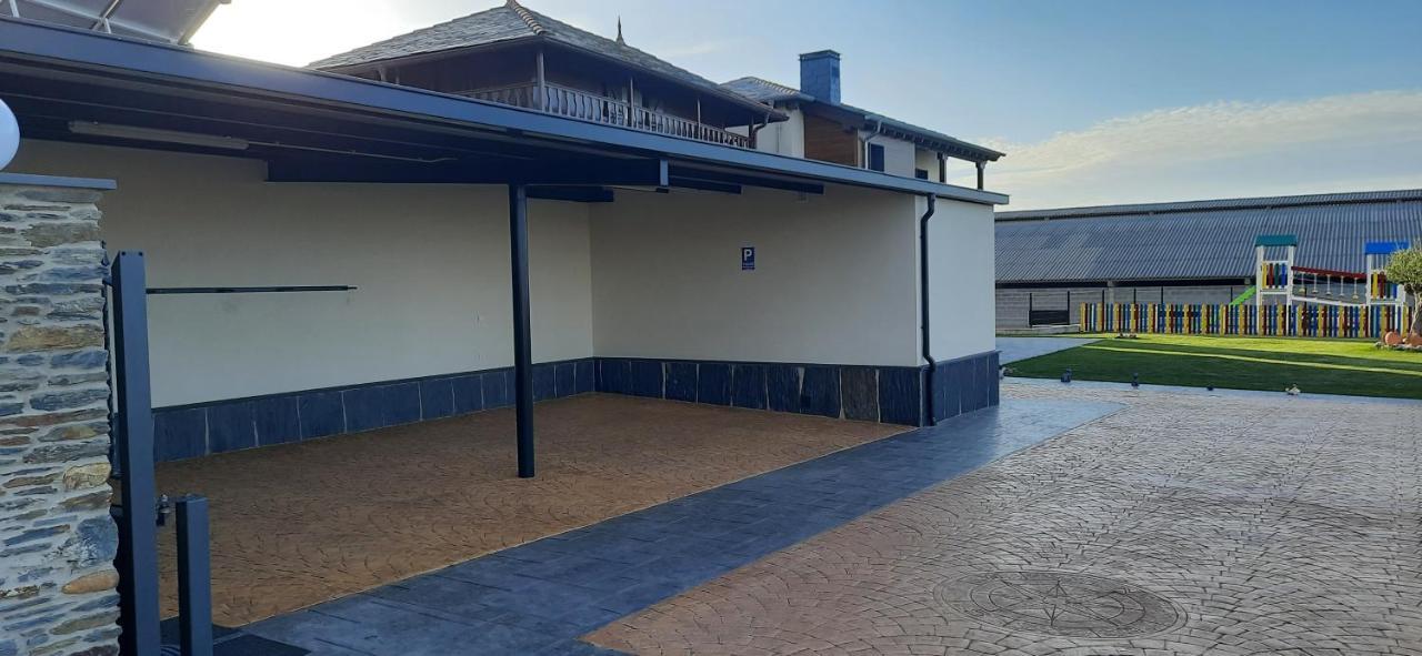 נאביה El Rato Apartamentos Rurales מראה חיצוני תמונה